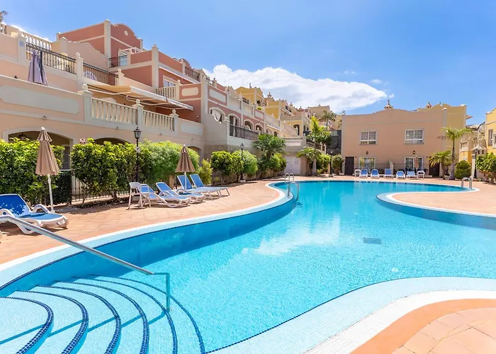 Luxury Duplex With Beautiful Sea Views *